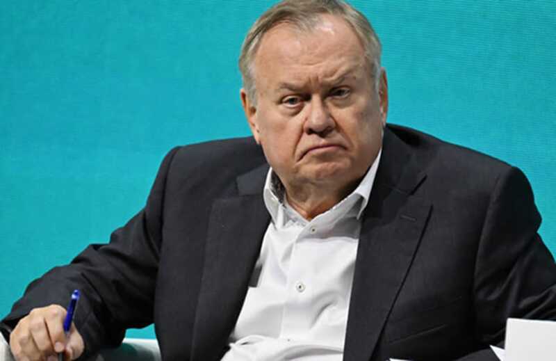 Девелоперский мародер Андрей Костин: глава ВТБ спасает «Самолет» от банкротства ради контроля над миллиардными активами «Галса» на фоне чисток в Минобороны